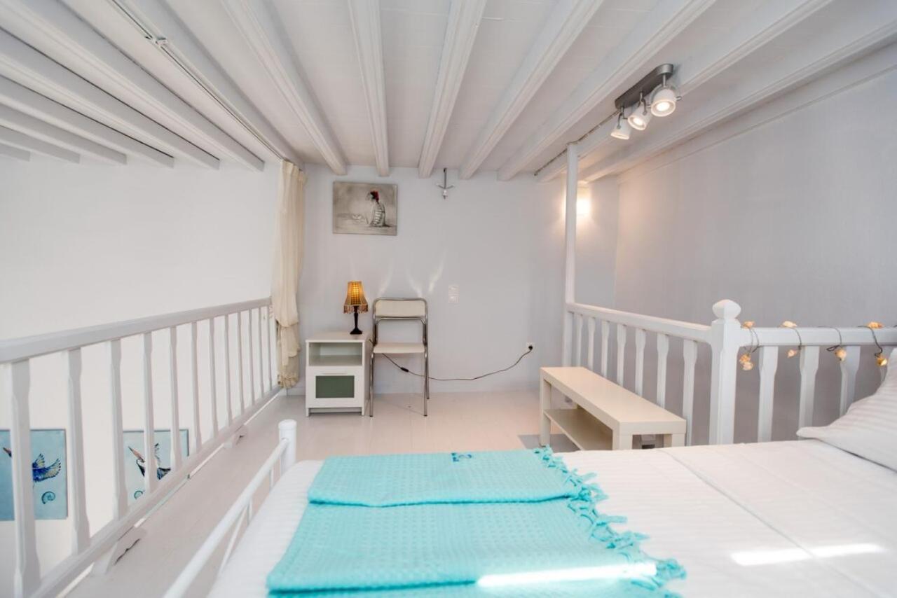 Traditional Split Level House In Mykonos Townヴィラ エクステリア 写真